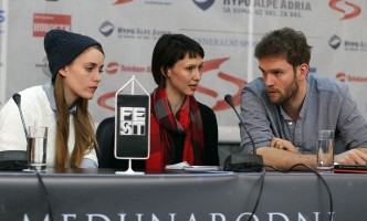 Tim Kroeger reditelj, Viktorija Stolp producent, film SAVET PTICA