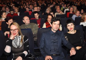 Poklanjanje ekipe filma "Ničije dete"