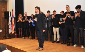 Ekipa filma "Unutra"